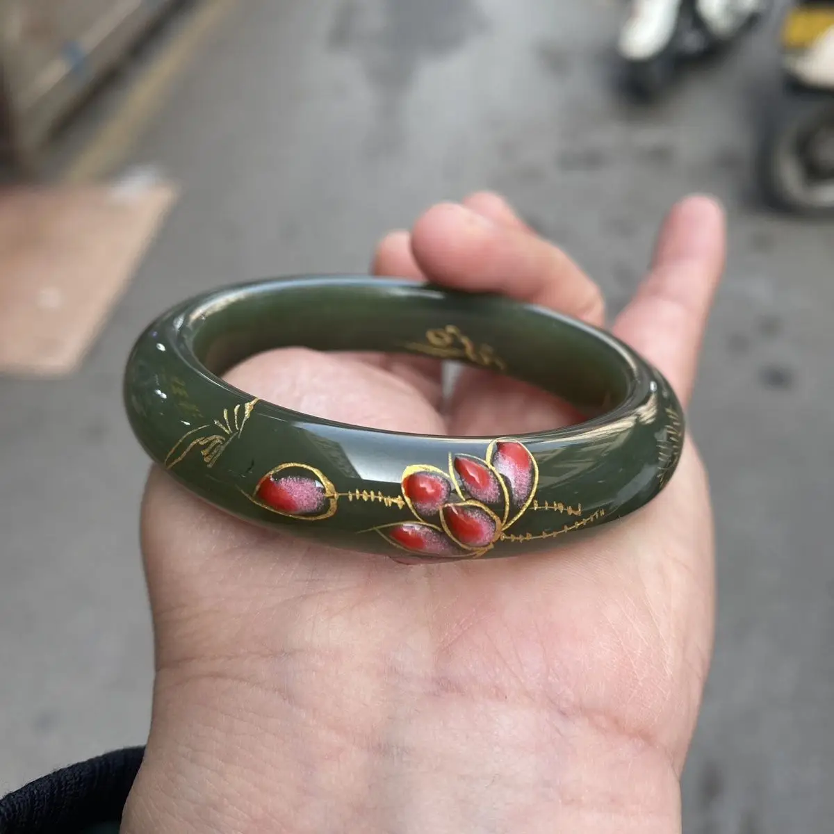 Pure natural Hetian jade bracelet yellow mouth engraving genuine women's gold-painted flange color craftsmanship yellow mouth ex