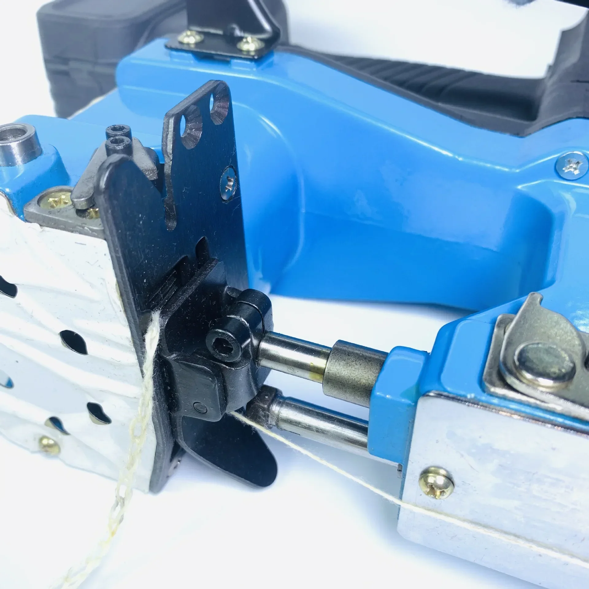 21V Portable Rechargeable Lithium Electric Bag Closer Sewing Machine Industrial Handheld Cordless Mini Overlock sewing machine H