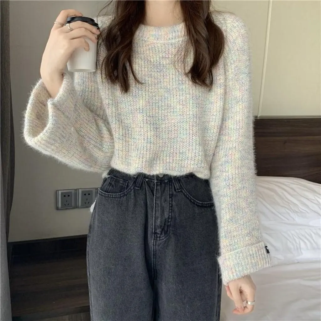 

Women's Raspberry Color Western Style Soft Waxy Knitwear Loose Outer Wear with Trumpet Long Sleeves for Spring Lazy Style