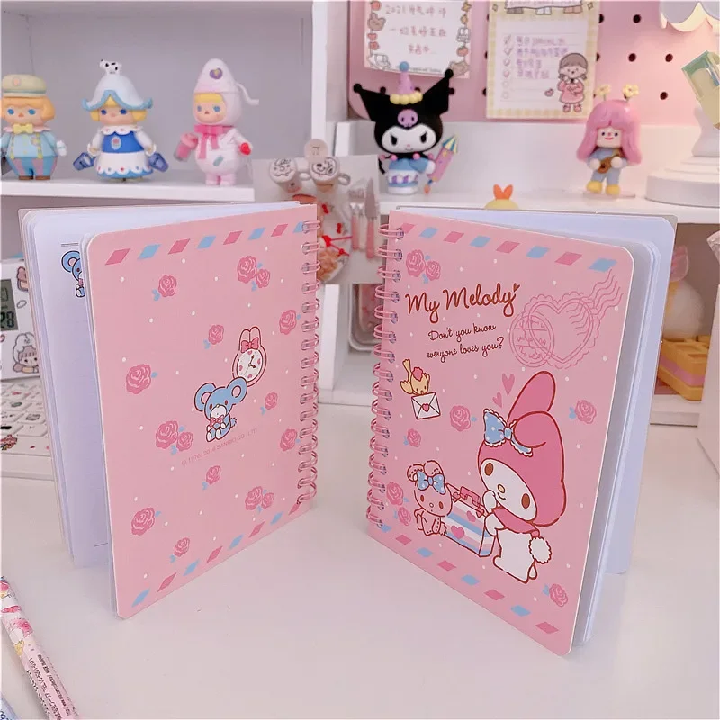 Sanrio สมุดบันทึกเมโลดี้น่ารัก HelloKitty Kuromi Cinnamoroll ไดอารี่วาระการวางแผนเขียนรายสัปดาห์อุปกรณ์การเรียนขายส่ง