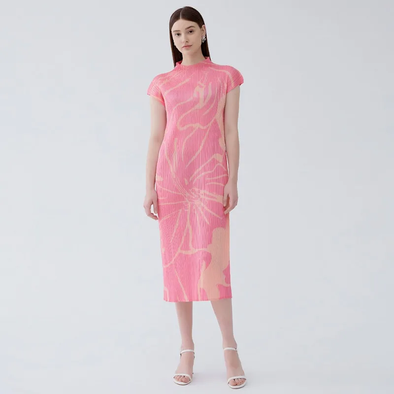 Miyake 2024 Summer New Gentle Pink Elegance Slimming Waist Wrapped Small Sleeve Printed Wrinkle Elegance Dress for Women