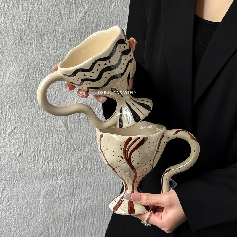250ml Hand-painted Ceramic Mug Large Capacity High-sided Coffee Cup Household Vintage Ceramic Water Cup Office Coffee Cup