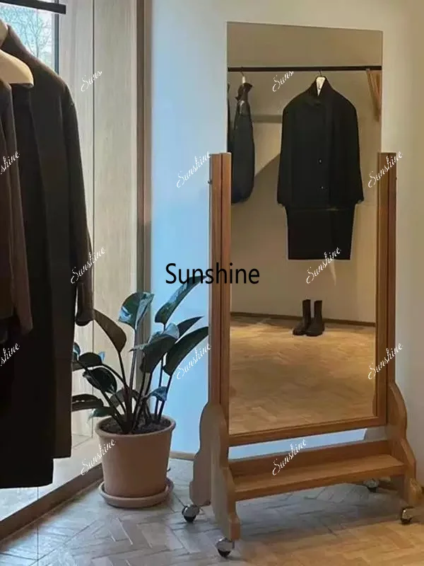 Clothing store full-body full-length mirror, movable whitening stereo mirror