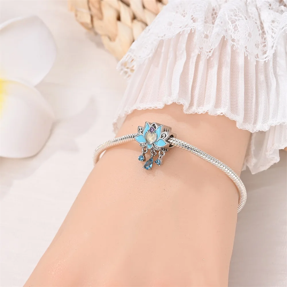 Beautiful 925 Sterling Silver Glow In Dark Heart-Shaped Blue Lotus Charm Fit DIY Bracelet Necklace Women's Daily Accessories