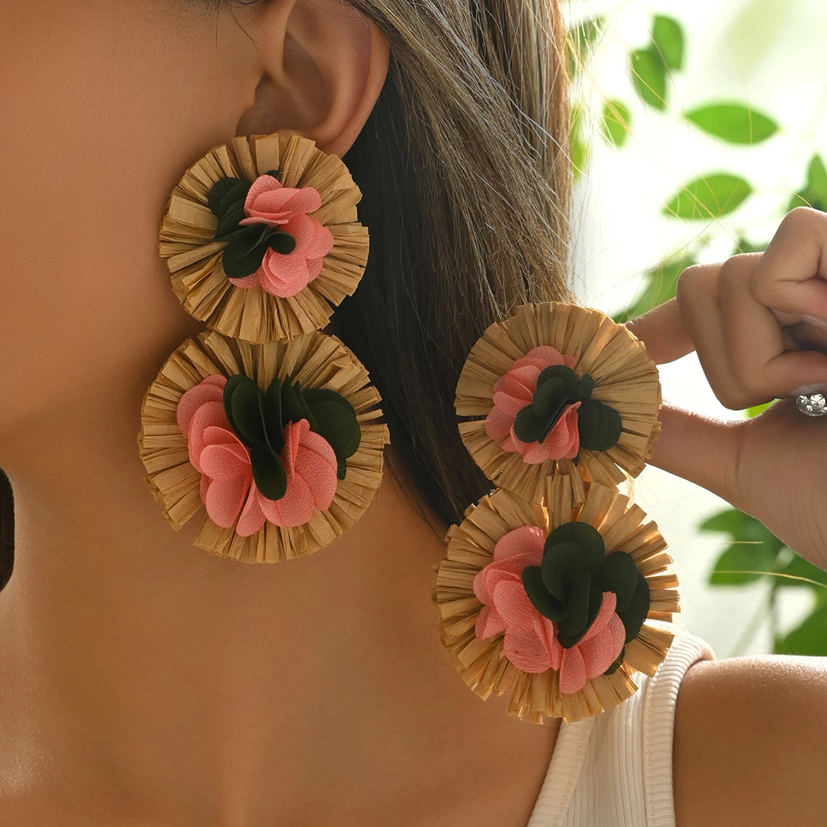 Pendientes bohemios de flores de rafia, bonitos y sencillos accesorios para fiestas navideñas para mujeres, regalos para amantes y amigos