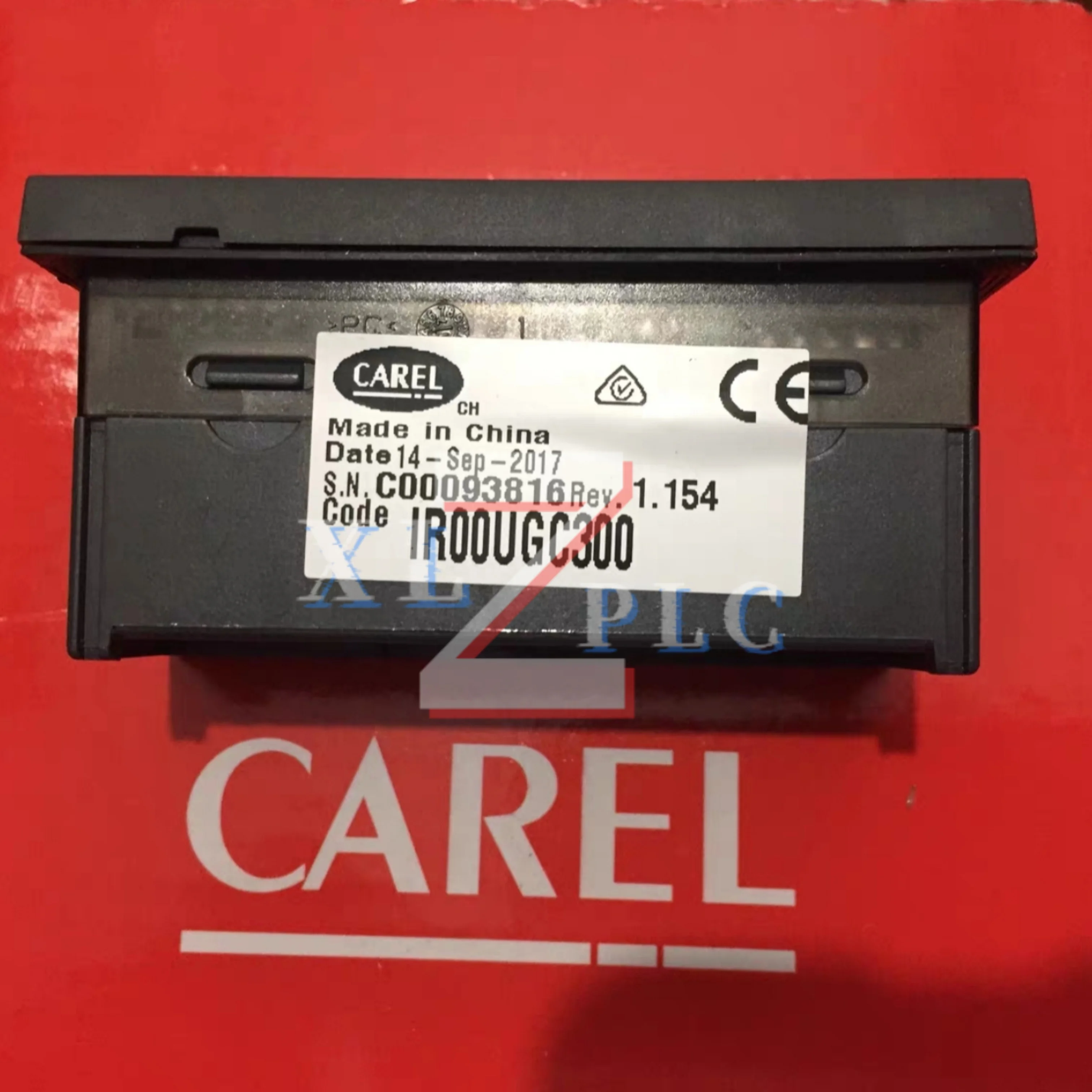 

новый в наличии Регулятор температуры IR00UGC300 IR32W40000