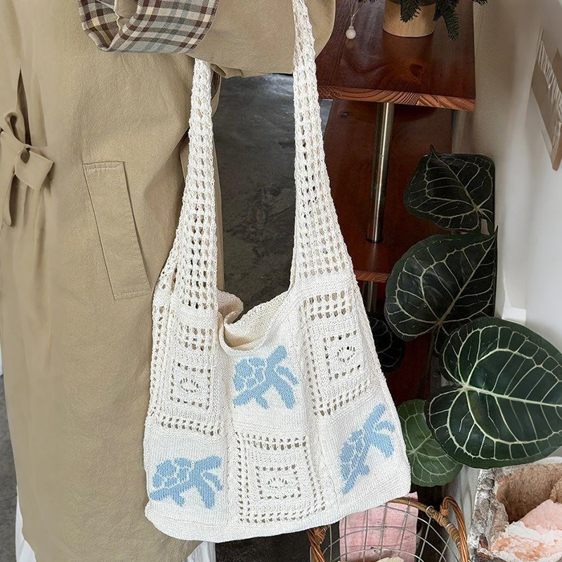 Turtle Korean Style Hollow Woven Bag Trendige Häkeltasche mit großem Fassungsvermögen, leichte, bestickte Strickhandtasche für den Strand