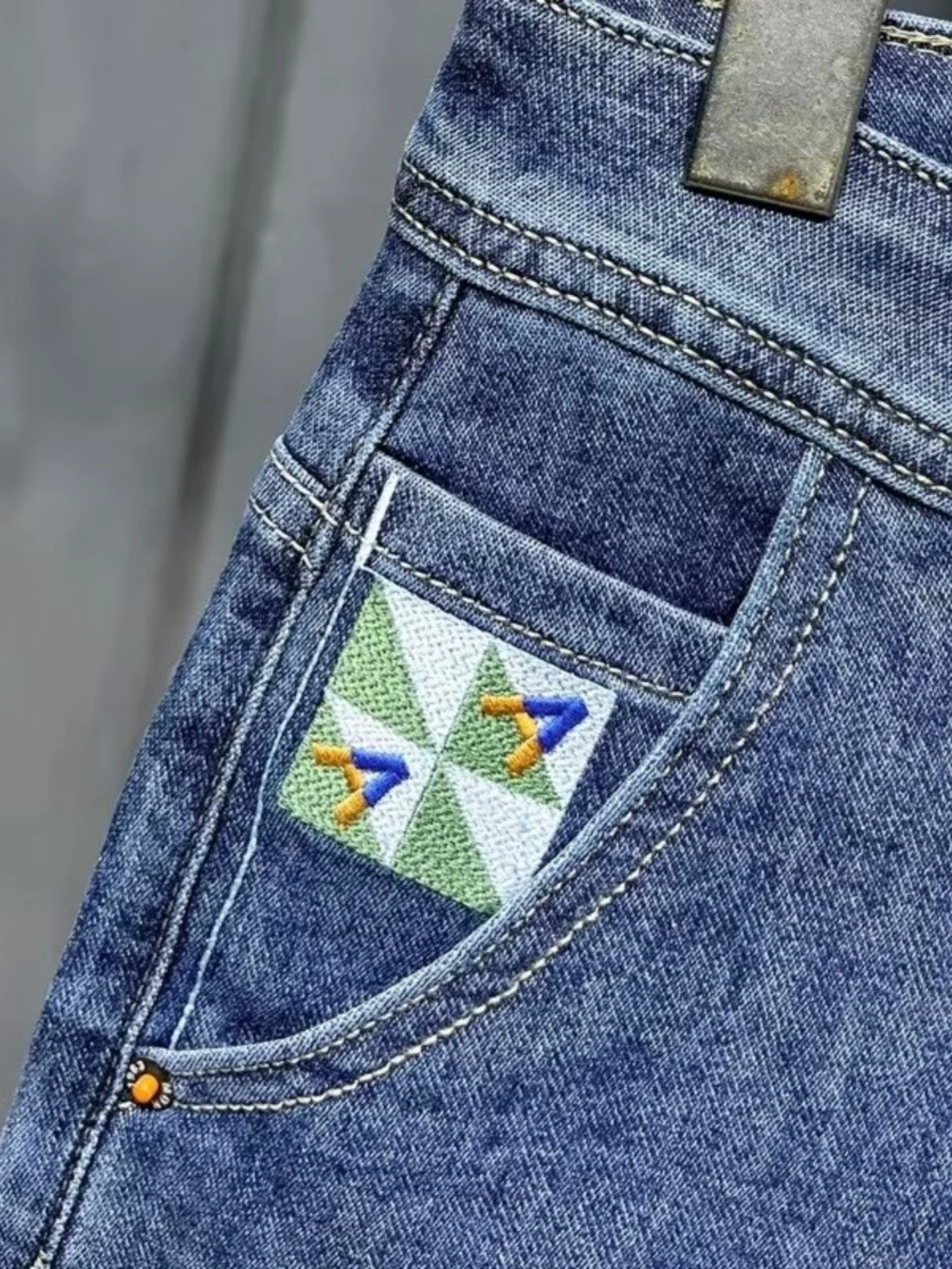 

Летние тонкие джинсовые брюки, мужские эластичные свободные прямые брюки с пятью точками, повседневные летние тонкие джинсы 5-длины, хлопковые эластичные джинсы