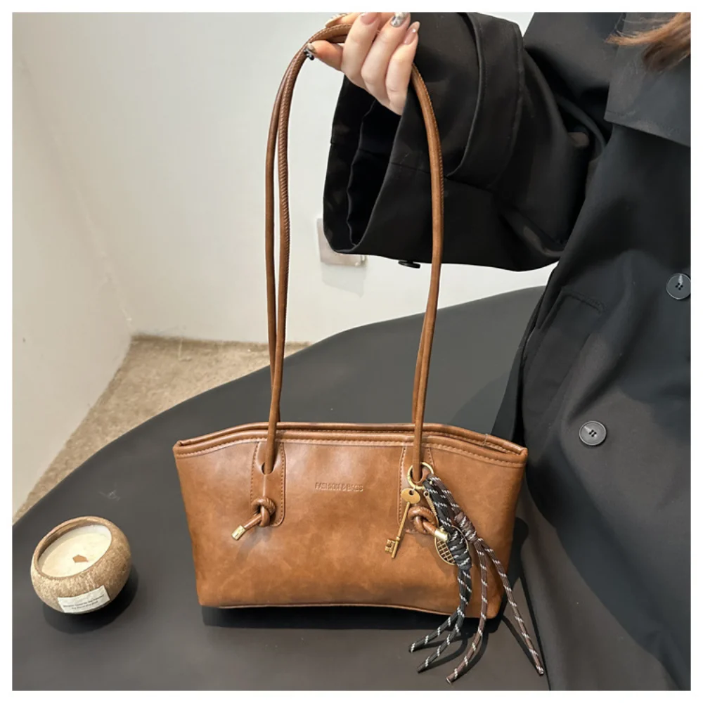 

Женская сумка через плечо из искусственной кожи Y2K, простая модная сумка для девочек, большая вместительная женская сумка через плечо, однотонная сумка-тоут в стиле ретро