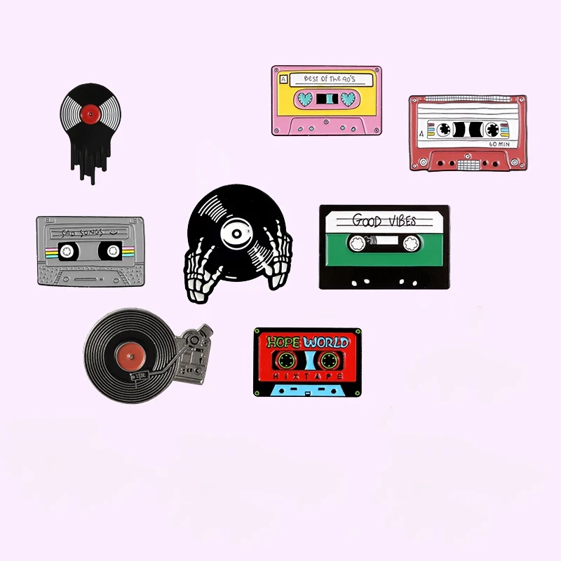 Music Lovers Enamel Pins Tape Cassette DJ Vinyl Record Player Badge Brooches Lapel Pin Gothic Jewelry Gift for Friends Wholesale