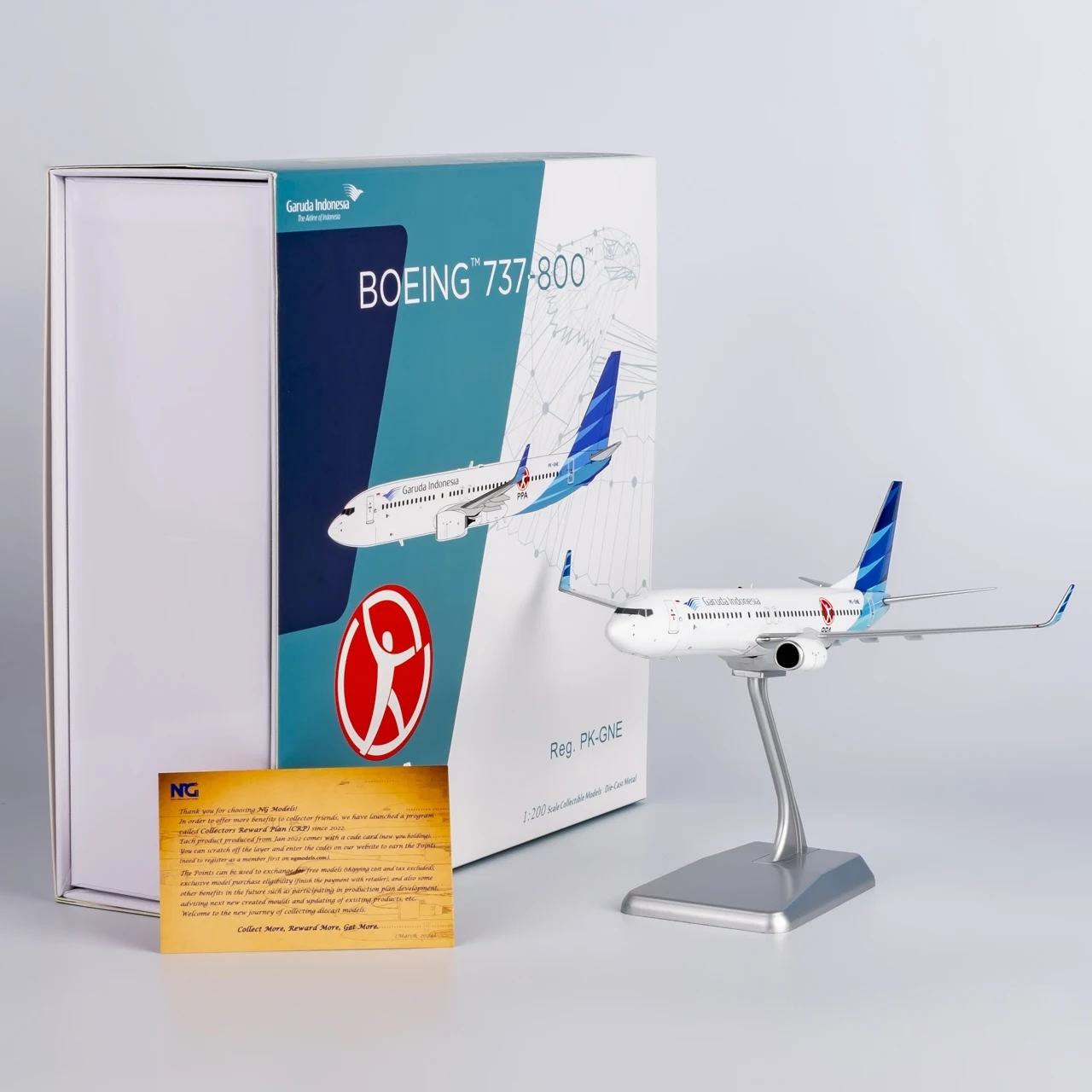 08023 Alloy Collectible Plane Gift NG Model 1:200 Garuda Indonesia Boeing B737-800 Diecast Aircraft Jet Model PK-GNE