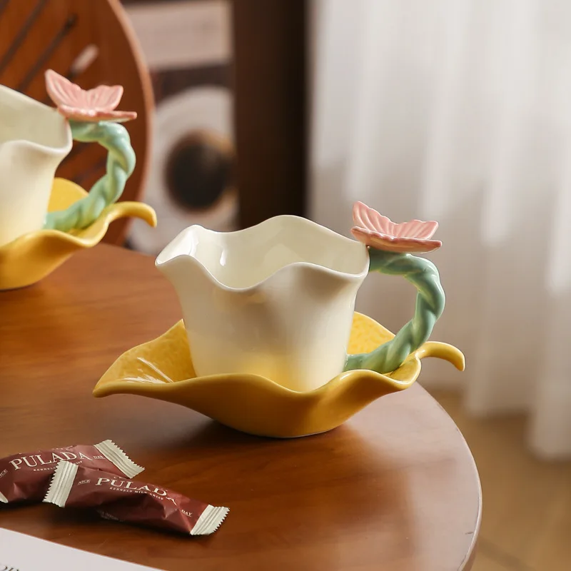 280Ml High-value Coffee Cup, Flower Language Butterfly Ceramic Cup and Saucer Set, Free Spoon, Exquisite Cup, Cute Couple Pair