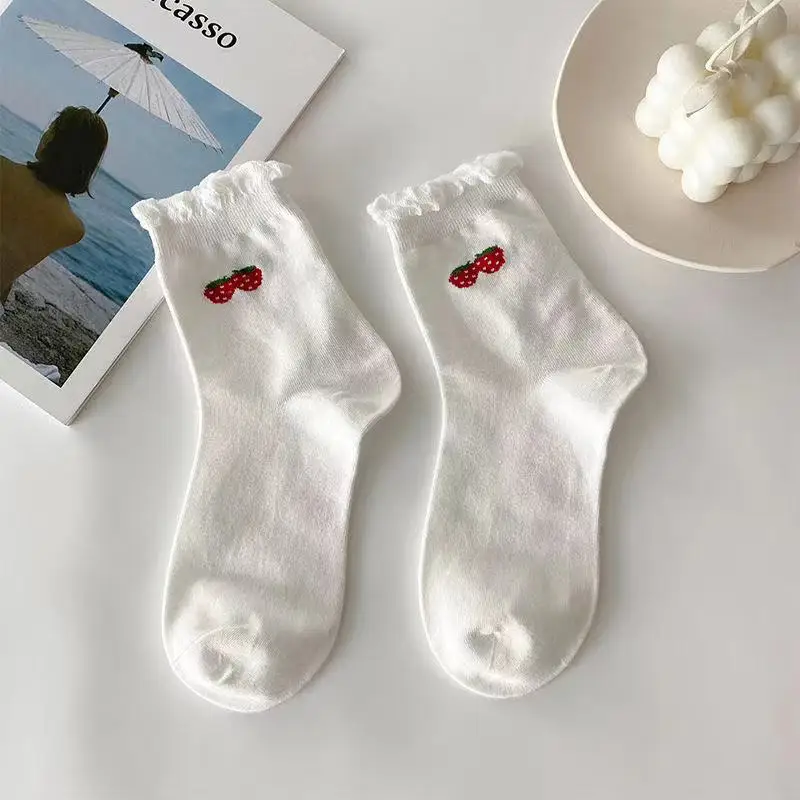 Women Socks Cotton Cartoon Heart Flower Prints Socks Cute Animal Funny Ankle Socks Ladies Invisible Socks White Soks