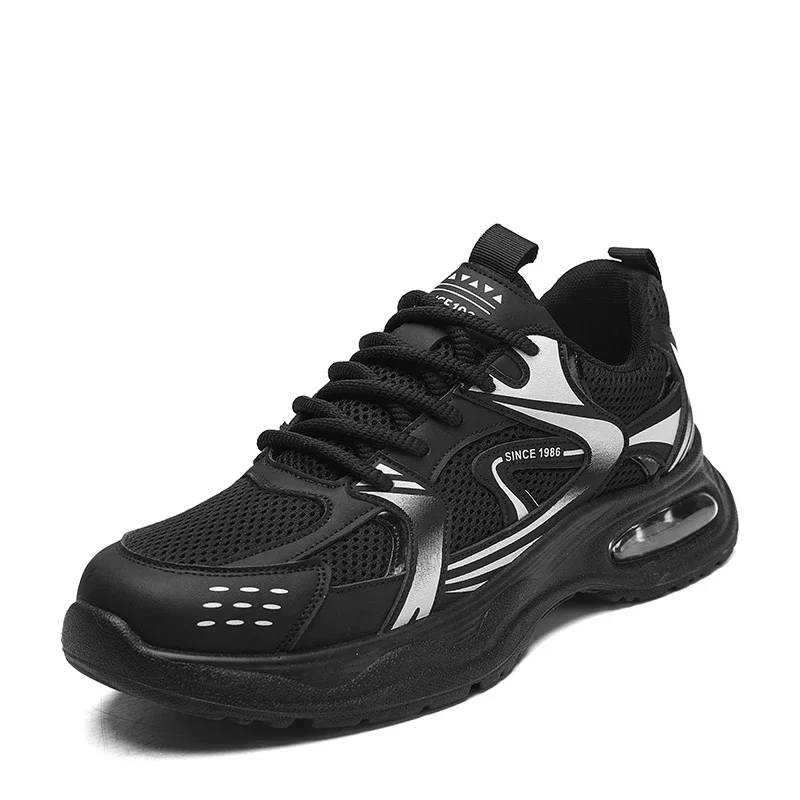 

Men's motorcycle shoes are breathable, versatile, sporty, and fashionable