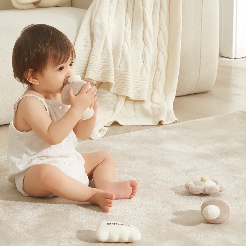 새로운 뮤지컬 아기 침대 모빌 귀여운 만화 디자인 아기 기분을 진정시켜주는 유니섹스 장난감 유아용 침대용