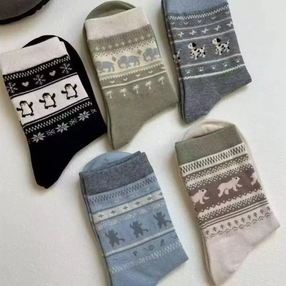 5 Pairs New Breathable Mid Tube Socks Sweat Absorbing Retro Knit Women Stockings Cartoon Animal Socks Autumn Winter