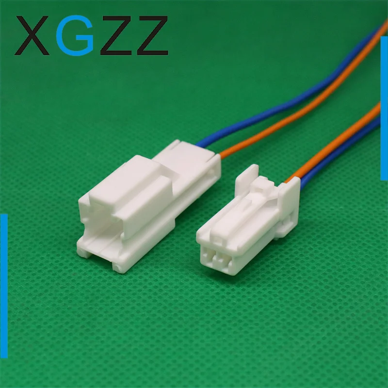 7122-8326 male female 7123-8326 car lightbox taillight 2-hole plug connector wire harness