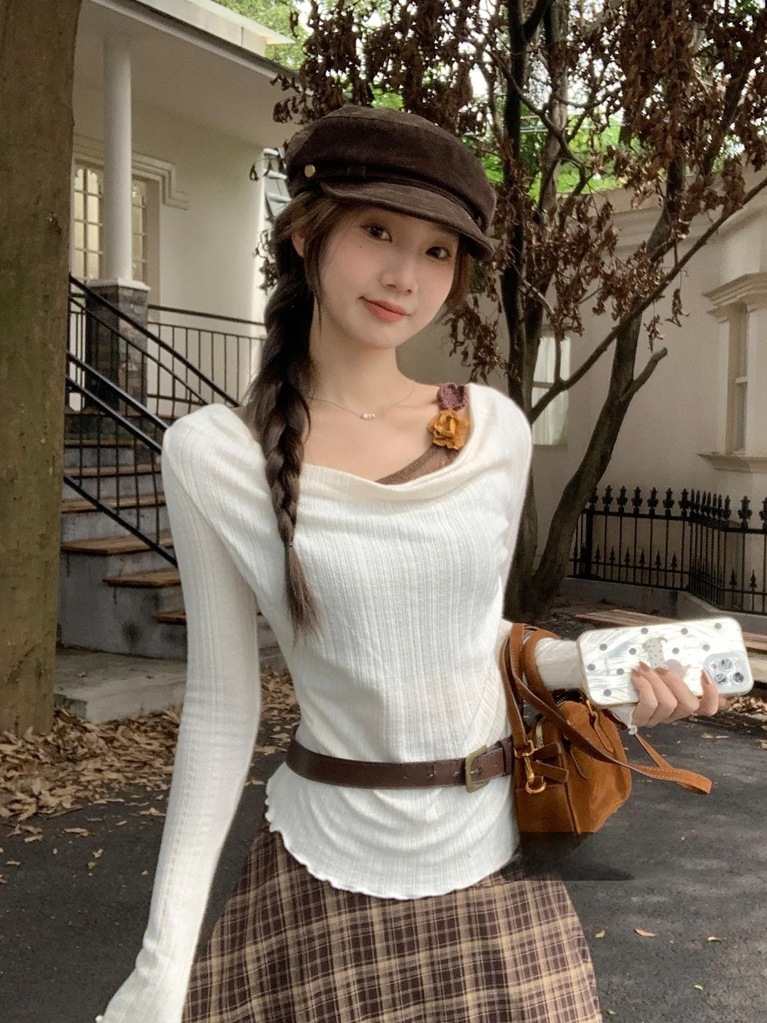 

Korean Sle Lace Fake Two-Piece oulder Bared Long Sve T-irt Women's Pure Desire Sweet And Spicy Slimming Top