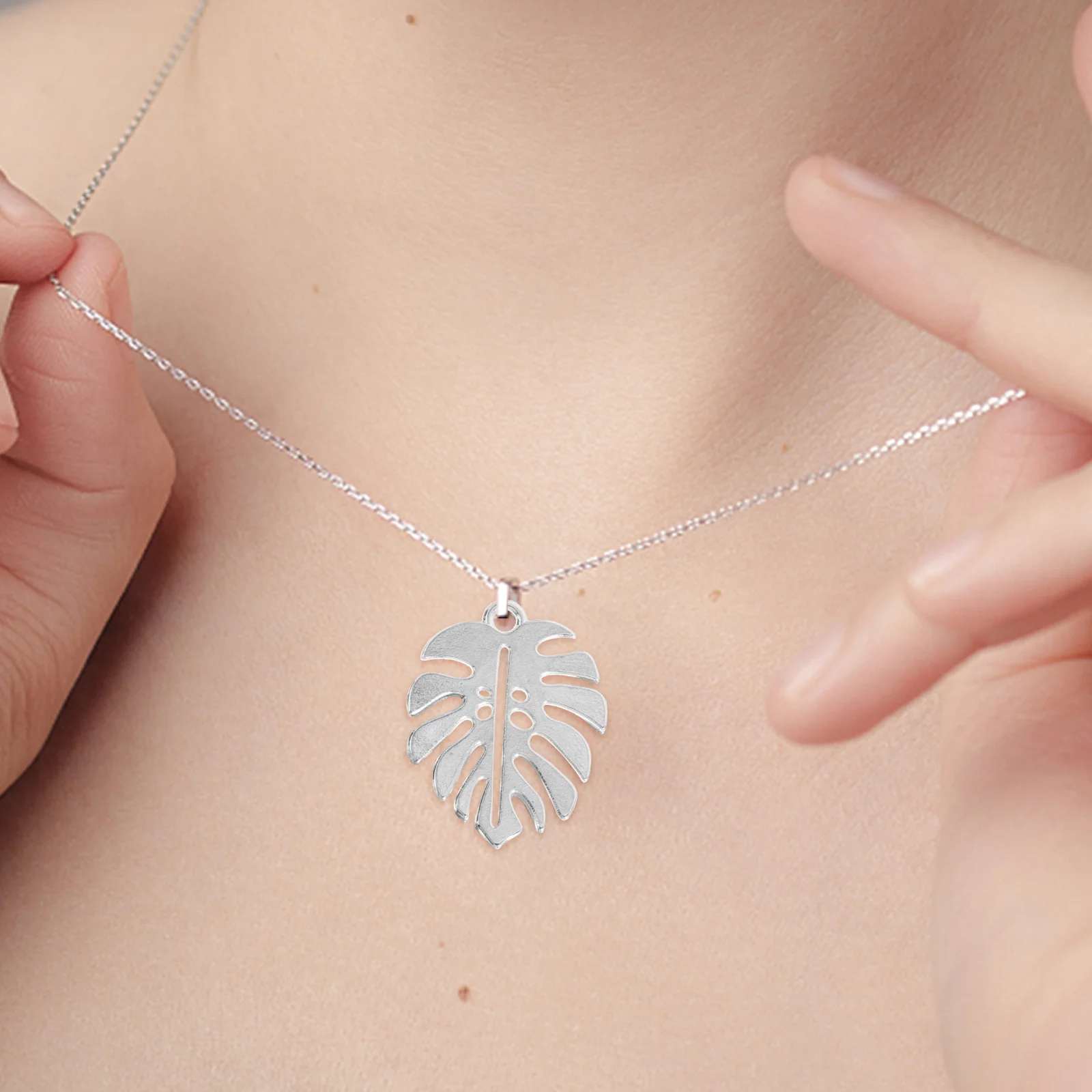 

50Pcs Leaf Shaped Charms Set Hollow Metal Pendants for DIY Jewelry Making Handmade Accessories Craft Projects Tropical Design