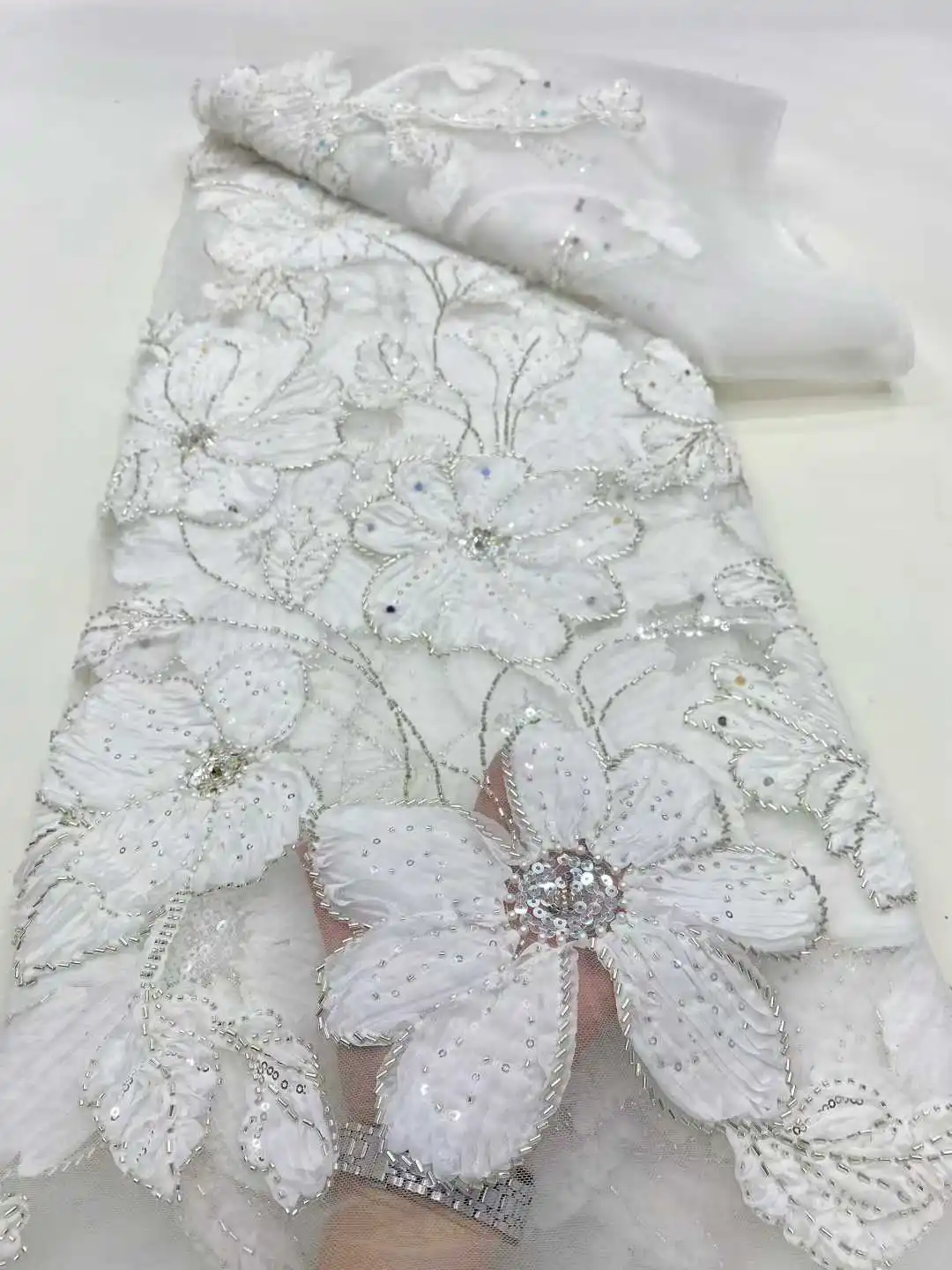 

Luxury Sequins Beads Lace Fabric 3D Flower Lace Fabric Fashion Embroidery Lace French Tulle Mesh Lace Fabric For Wedding Dress