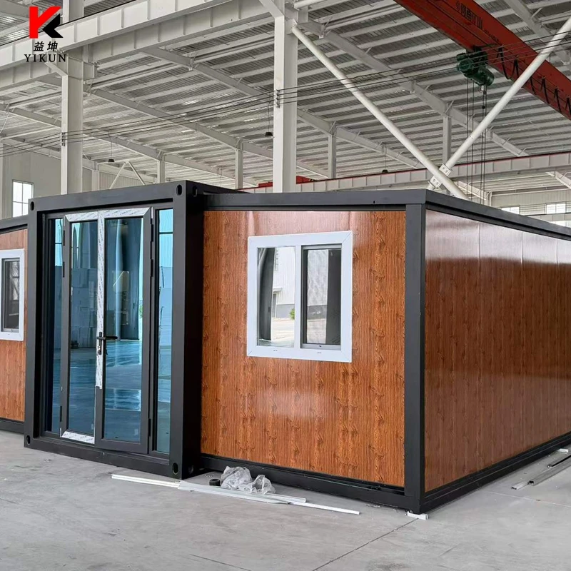 2 3 4 5 Bedroom Luxury Prefabricated Expandable Container House Sale Hurricane Proof Ready Made Mobile Tiny Home Kitchen