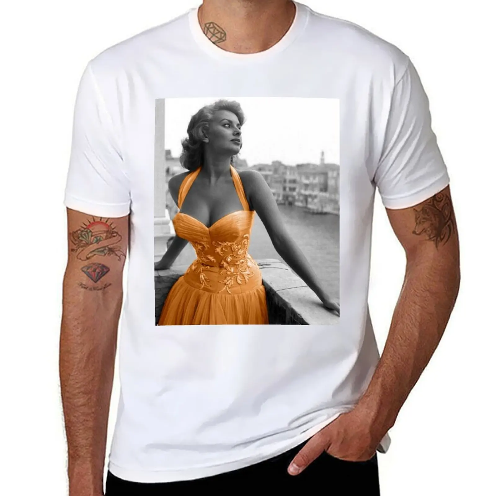 

Sofia Loren in orange dress T-Shirt Outdoor Work Short Sleeve Top