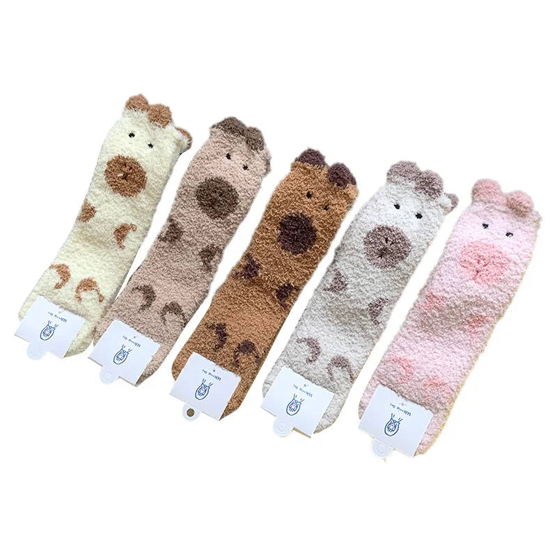 3 Pairs of Winter Thick and Warm Furry Socks Coral Fleece Kapibala Mid Tube Socks Cartoon Korean Version Sleep Socks