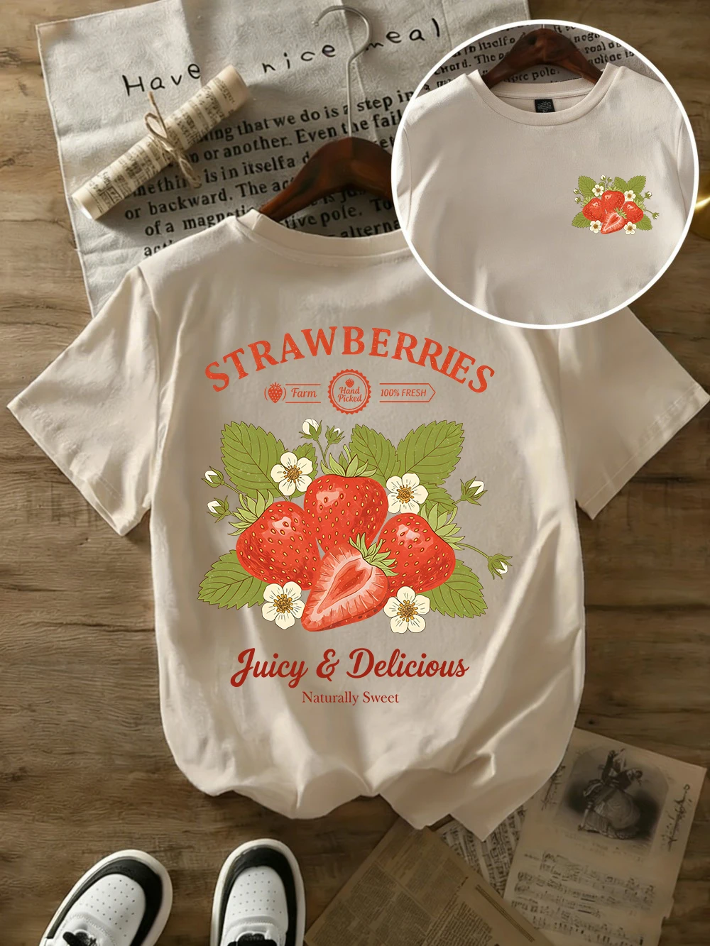 Strawberries Juicy Delicious Printed Women's T-shirt Summer Tops O-Neck Soft Short Sleeve T Shirt Basic Clothes Women's Clothing