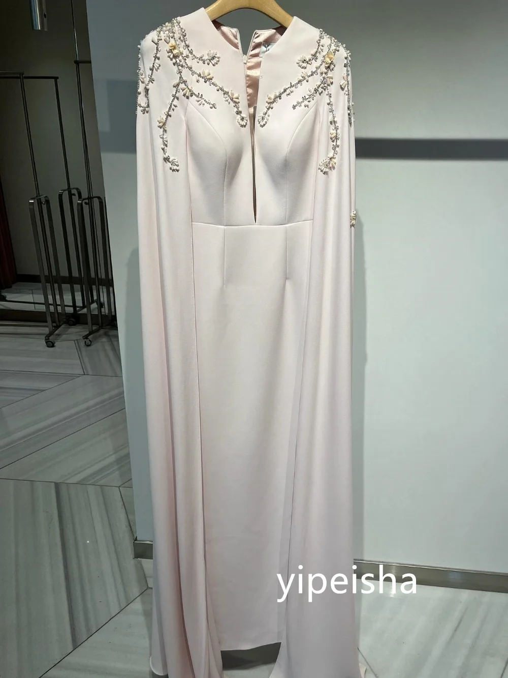 Customized High Quality Jersey Pleat Embroidery A-line Jewel Long Dresses Quinceanera Dresses Exquisite Classic Fashion Casual