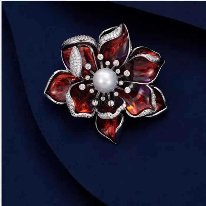 Nuevo exquisito ramillete de flores rojas brillantes, pin antiluz