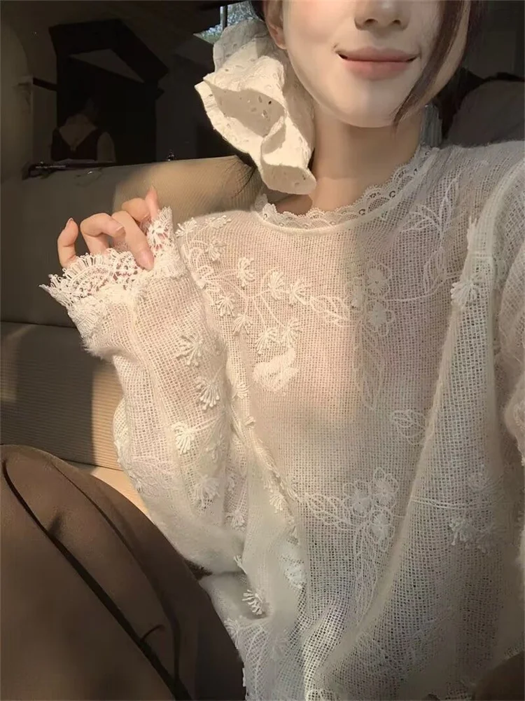 

French Style Thin Pullover Female Vintage Lace Crochet Long Sleeved Knitted Sweater Women Autumn New Elegant Pullover White Tops
