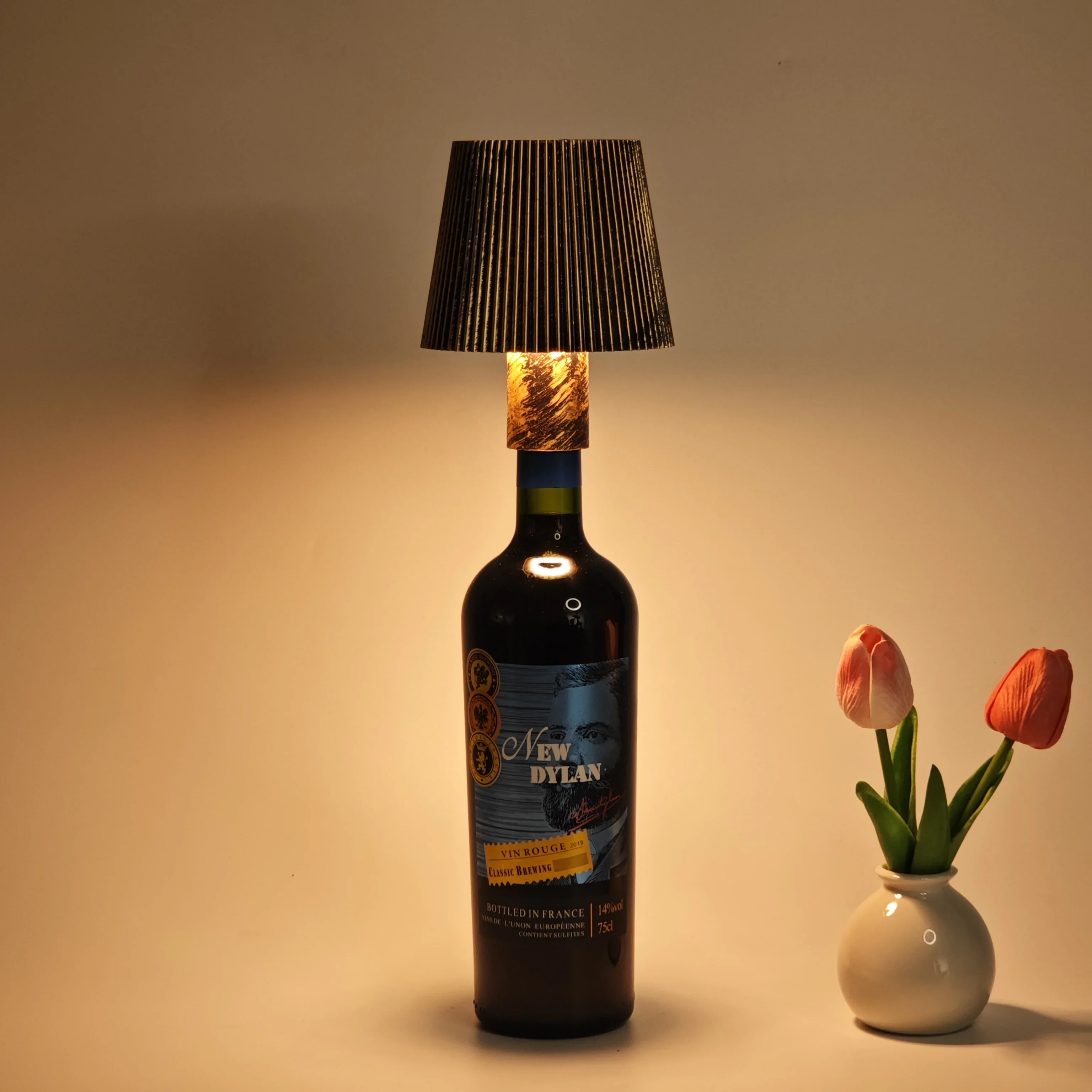 Desktop Wine Bottle Lamp  Decorative Light Rechargeable  Control 3 Color Stepless Dimming Waterproof Wine Bottle Lamp