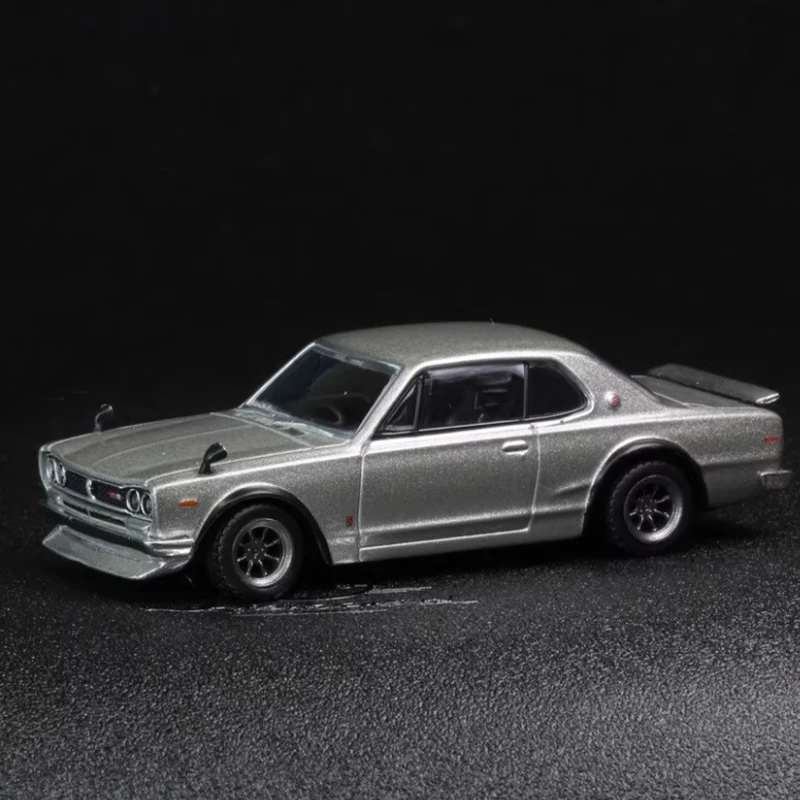 دييكاست الأصلي 1:64 مقياس 2000 GTR سبيكة نموذج محاكاة الديكور الكلاسيكي الهوايات الهدايا التذكارية جمع عرض ثابت #1