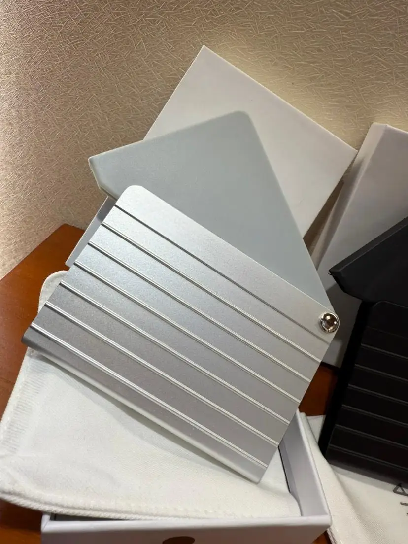 حاملي بطاقات الألومنيوم، حاملي بطاقات العمل، وحقائب البطاقات؛ أنيق، رائع، محمول، للجنسين، وهدية فاخرة راقية #2