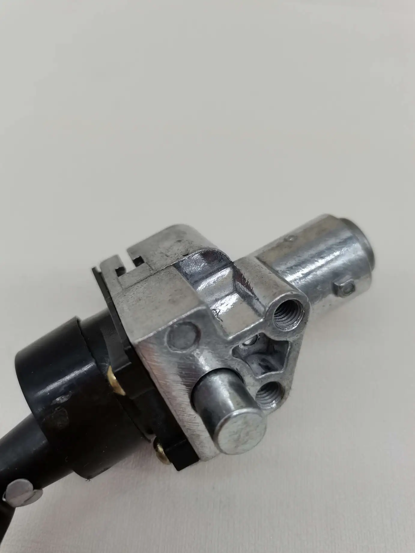 B027 قفل مفتاح تشغيل كهربائي لـ Yadi Emma MBLD MO36D قفل باب كهربائي قفل كهربائي مع مفتاحين