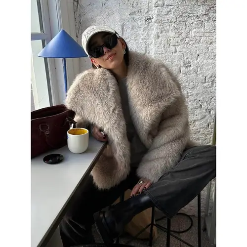 Women's Clothing Faux Fox Fur Coat Short Faux Fur Large Collar Loose Fashion Plus Size Autumn Winter New Fluffy Jacket Warm Tops - Image 6