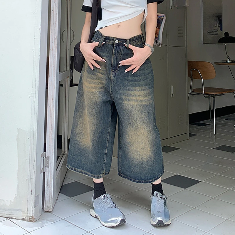 New 2024 Streetwear Y2k Style Baggy Denim Shorts Women Wide Leg Short Pants Fashion High Waisted Wash Knee Length Jeans Female