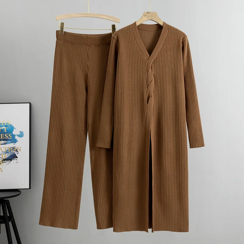 

Новые повседневные шикарные вязаные комплекты из 2 предметов, женские осенние вязаные пальто с v-образным вырезом и длинными рукавами, однотонные корейские спортивные штаны с высокой талией, наряд B634