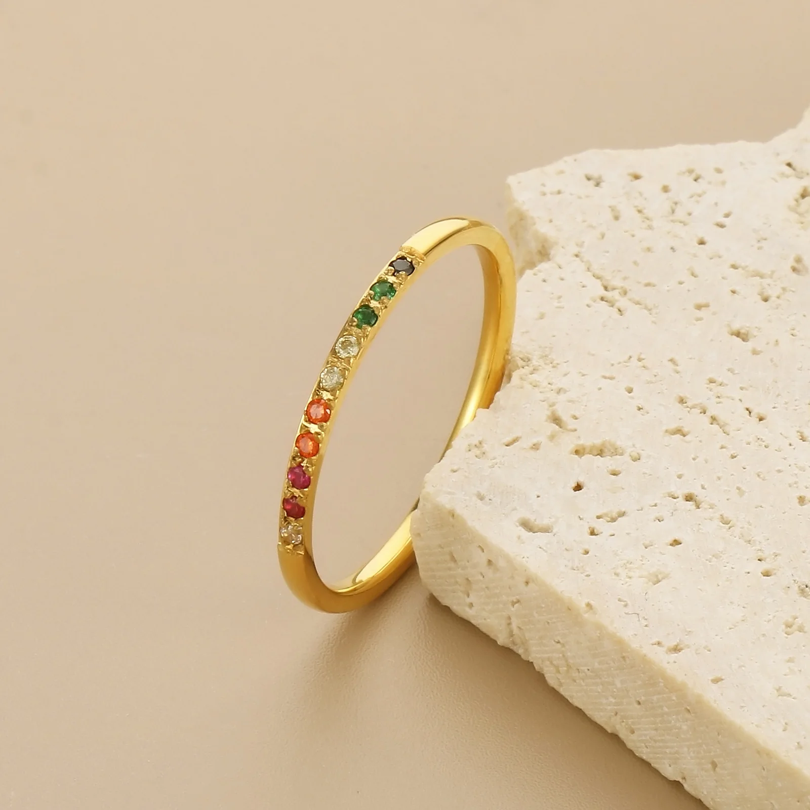 New Fashion 1.3mm stainless steel Cubic Zirconia Thin Finger Ring Fashion Jewelry Zircon Wedding Ring