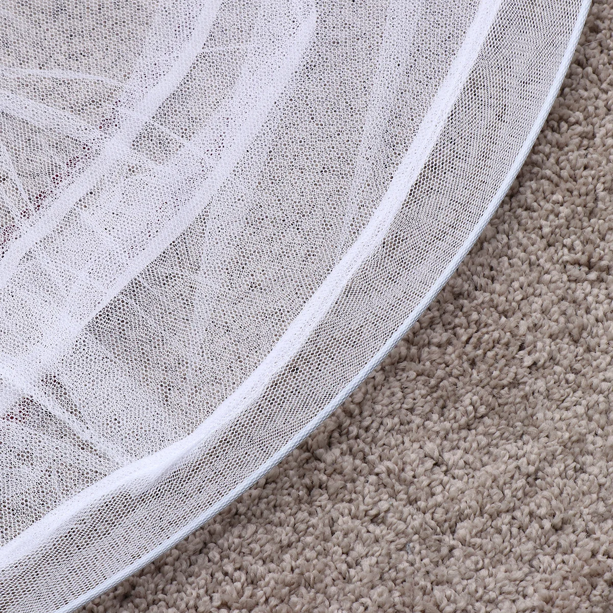 

Round Mosquito Net Canopy Dome with Hanging Loop for Crib Bed Canopy Protection from Bugs Breathable Mesh White