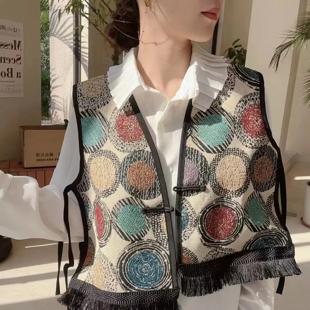 New Bohemian Vest for Women Retro Embroidery National Style Lady Free Shipping