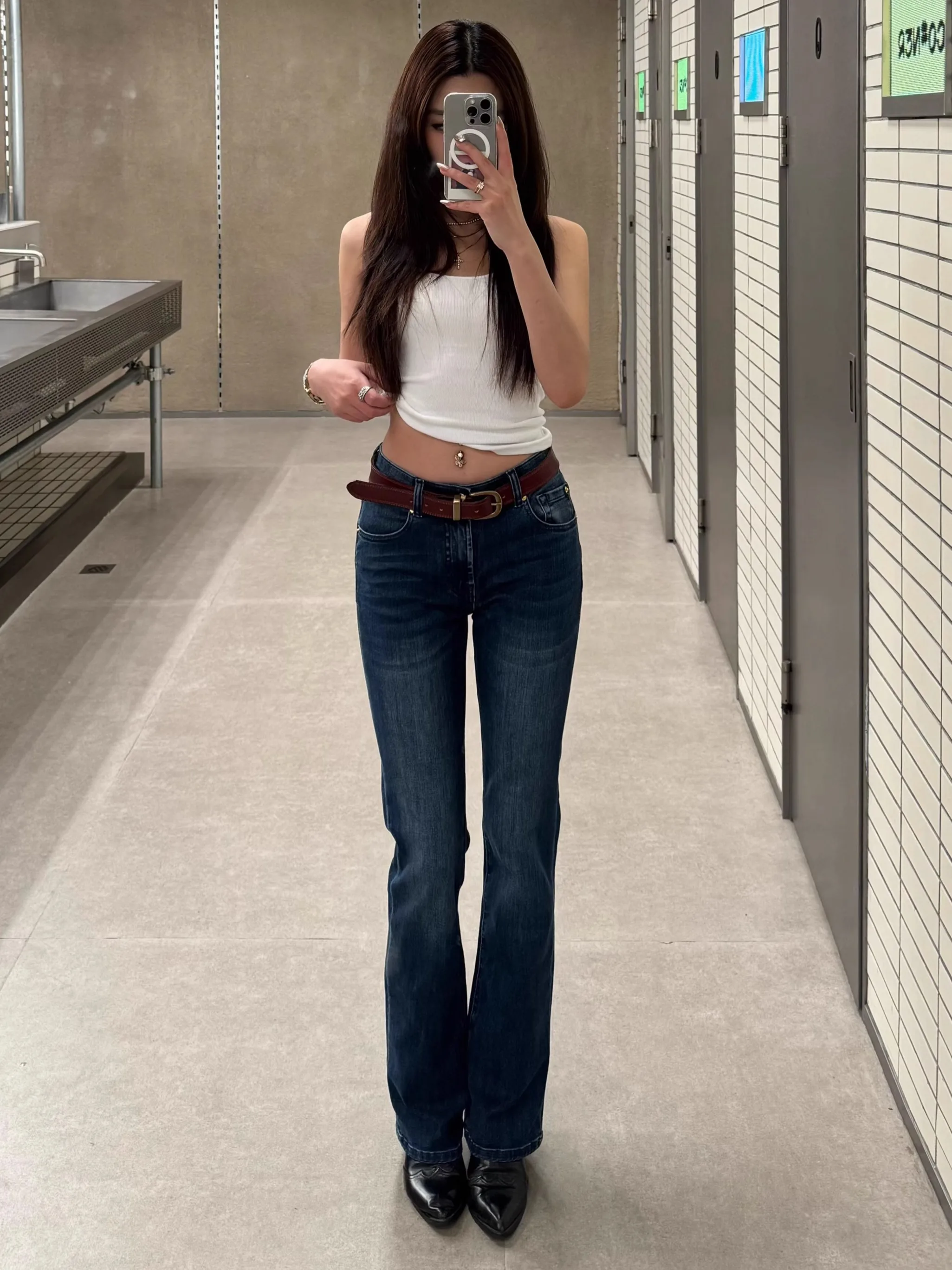 

Retro American Style Women's Slim Fit Jeans Elastic Waist Wide Leg Pants Cotton Stretch Denim Blue Jeans Casual Wear