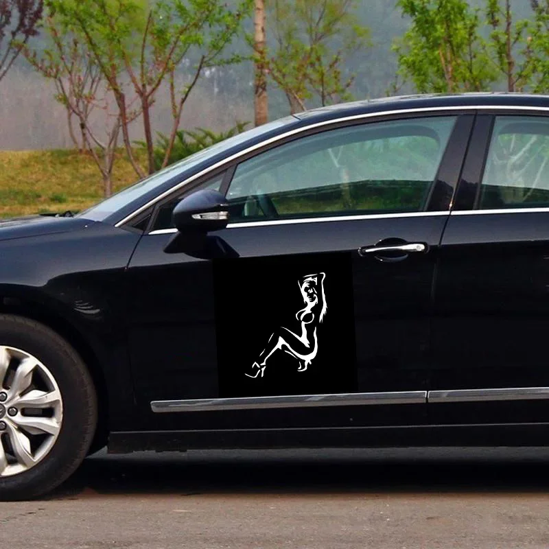 Car Sticker Beautiful Girl Silhouette of Funny 3D Stickers and Sticker on Car Styling Decoration Vinly Decals,13cm*16cm