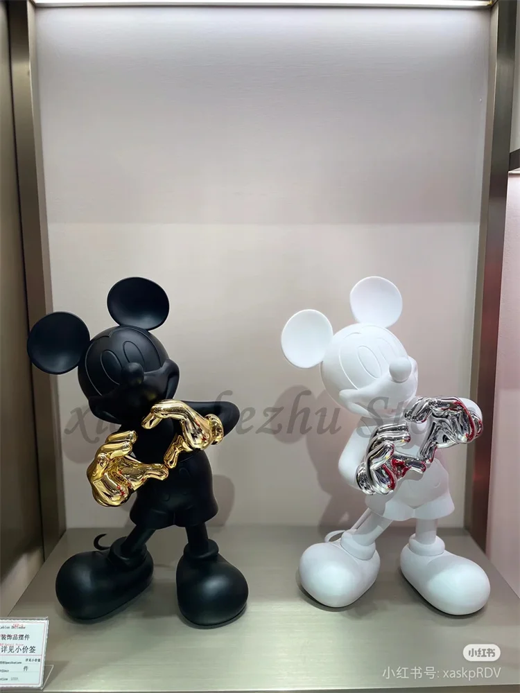 

29cm Disney Mickey Mouse Figure Mickey Welcome Guests Children Toy Resin Model Love Sitting Home Furnishing Halloween Xmas Gif