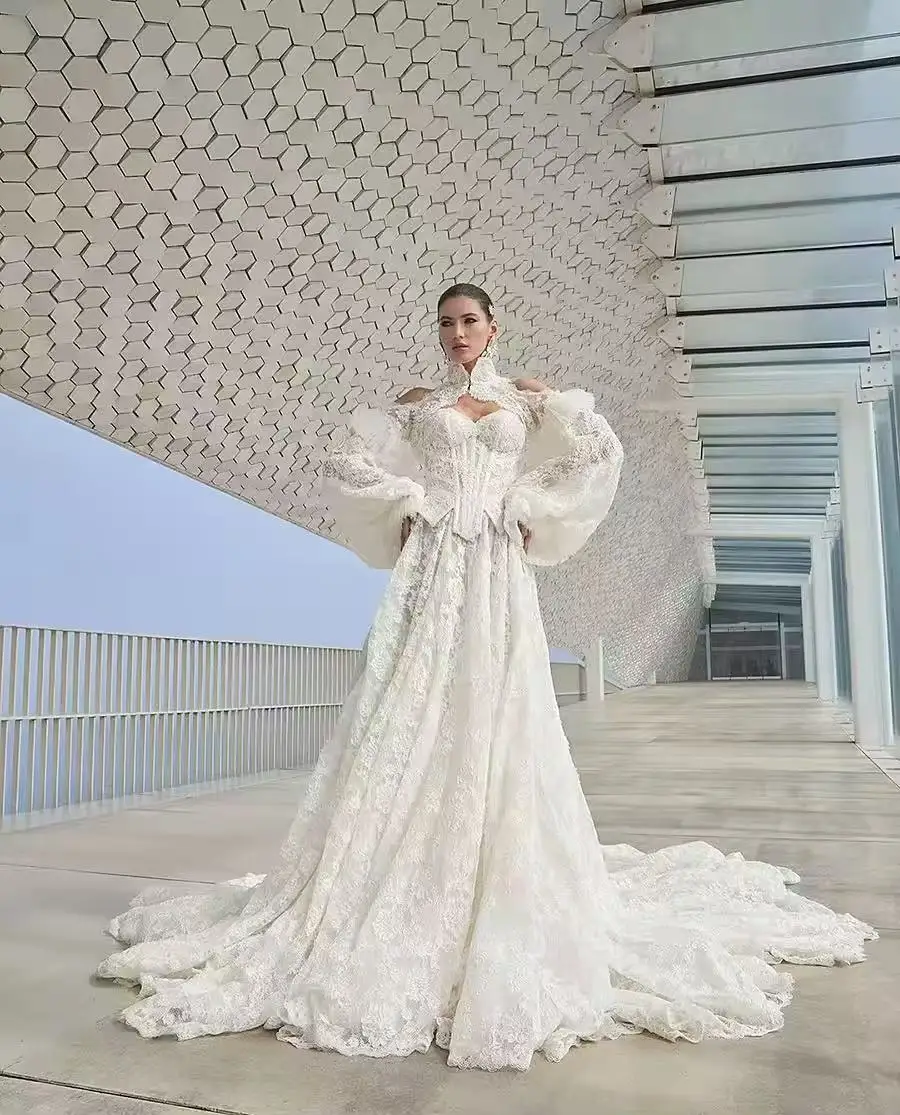Vintage Lace Off White Sweetheart Wedding Dresses 2025 With Detachable Jacket A-Line Bride Gowns Customized
