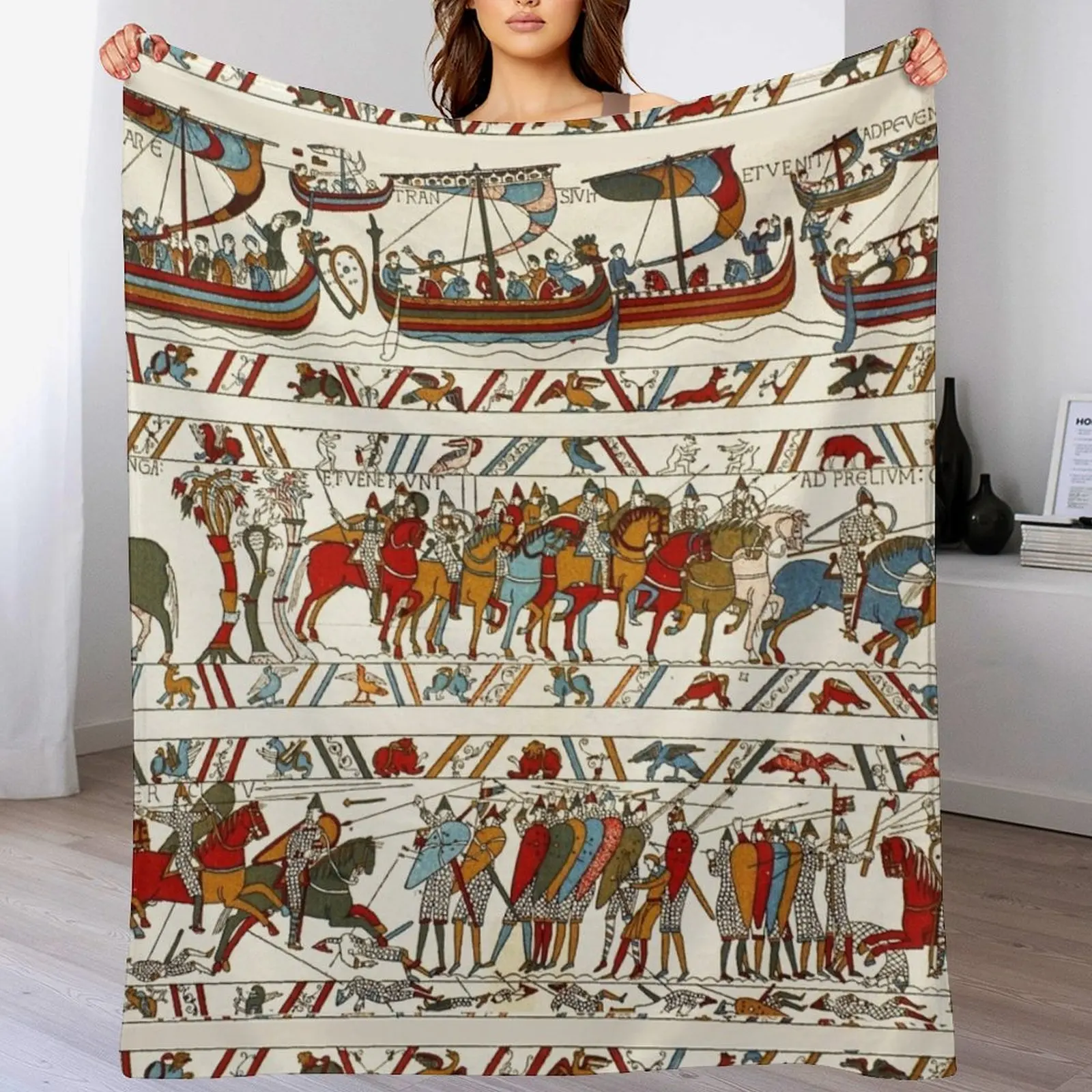 THE BAYEUX TAPESTRY ,BATTLE OF HASTINGS ,NORMAN KNIGHTS AND VIKING SHIPS Throw Blanket Soft Hairys Blankets