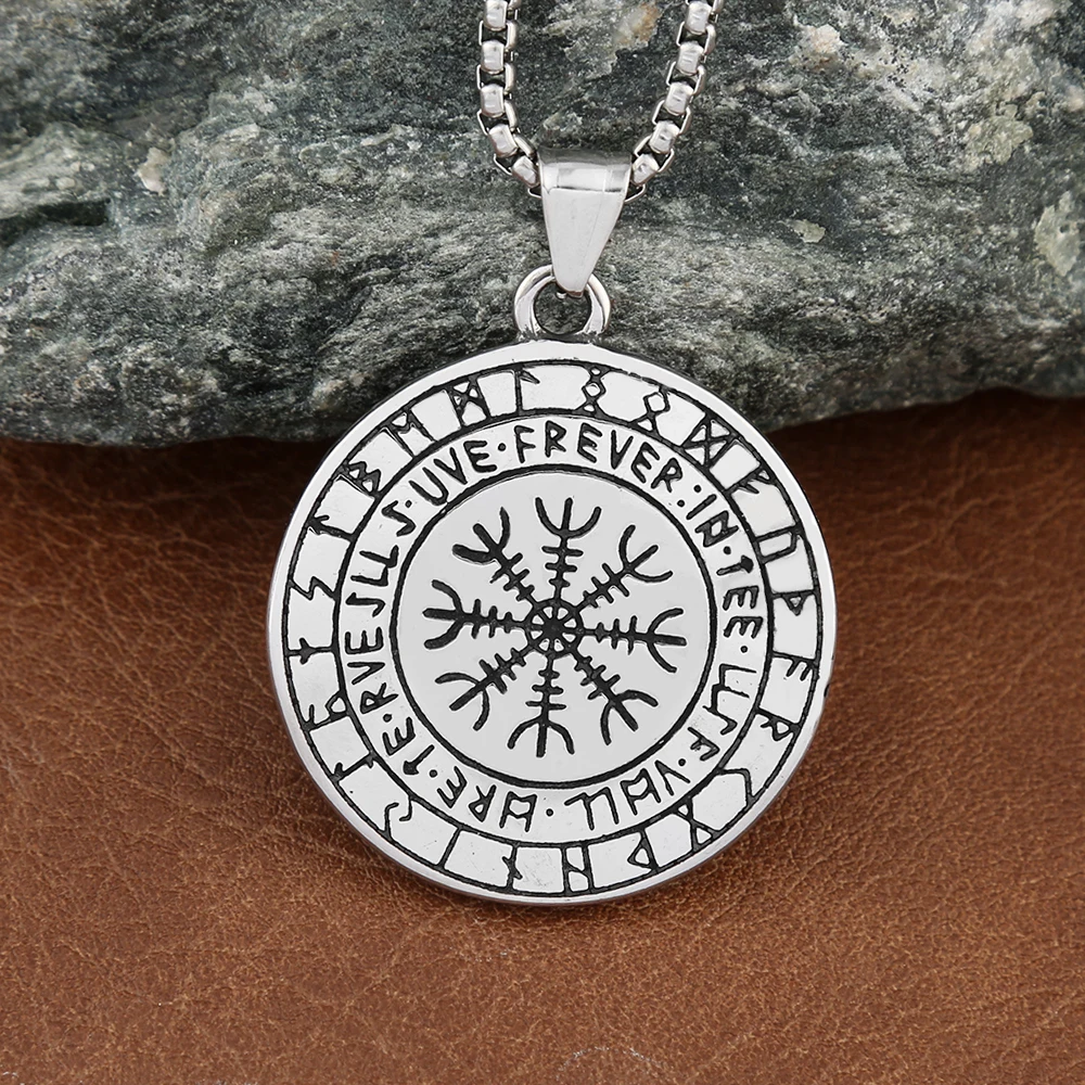 Stainless Steel Viking Wolf Rune Pendant Necklace Unisex Norse Mythology Amulet Jewelry For Men Women Holiday Jewelry Gift