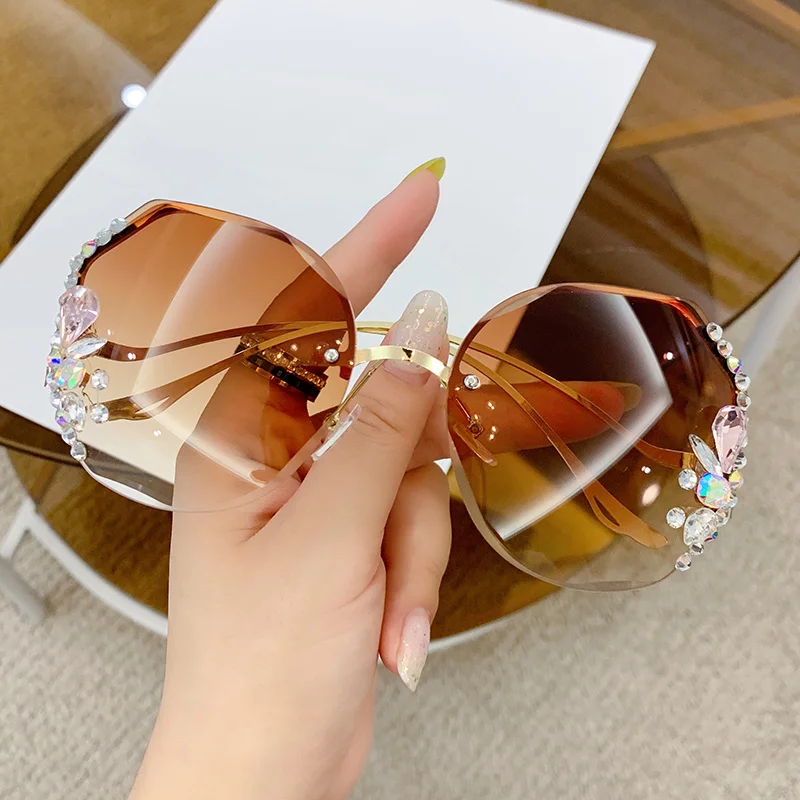 Women's New Diamond-encrusted Sunglasses Rimless Cut Edge Summer Sunglasses Big Face Slimming Sunglasses