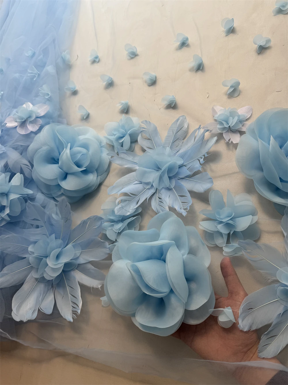 

Feather mesh Fabric High Quality French 3D Flower Lace Fabric Feather Embroidery Tulle African Fabrics Wedding Party Dress Sew