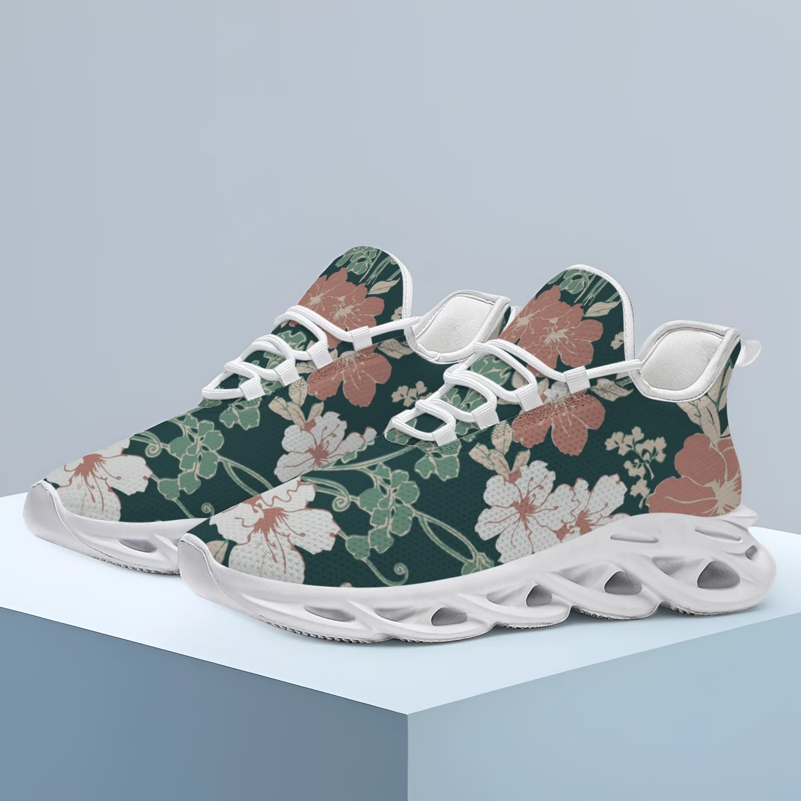

Customized Flower painting women‘s casual sneakers, lightweight and breathable running shoes,